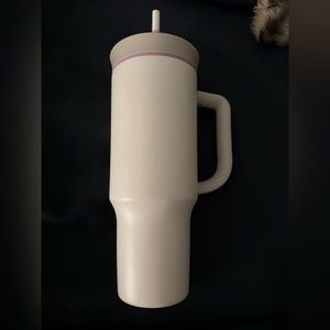 White owala tumbler